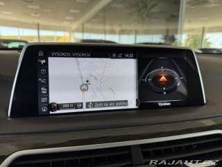 BMW 7  1800