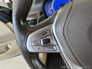 BMW 7  1800