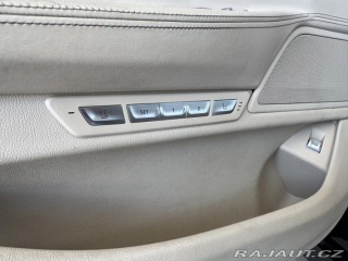 BMW 7  1800