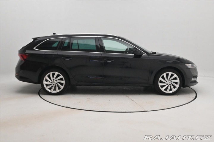 Škoda Octavia 1,4 TSI iV 150kW DSG Styl 2021