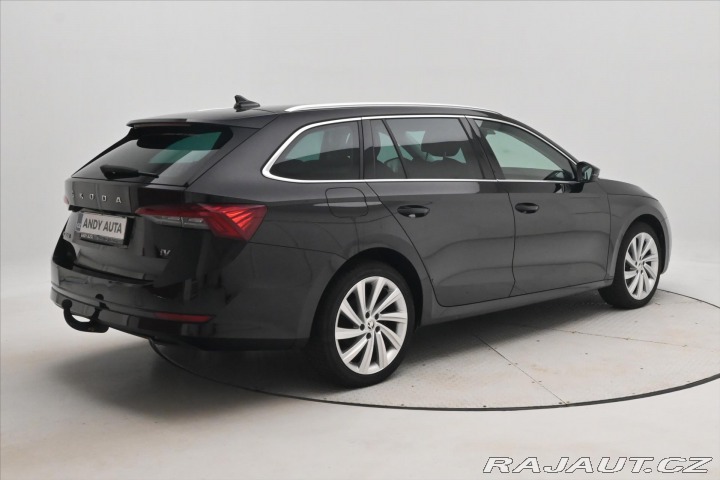 Škoda Octavia 1,4 TSI iV 150kW DSG Styl 2021