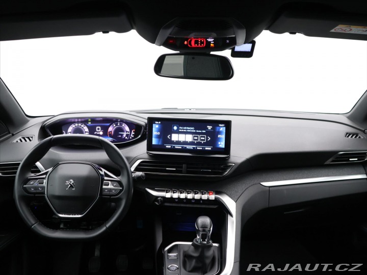 Peugeot 5008 1,2 PT 96kW Allure 7-Míst 2023
