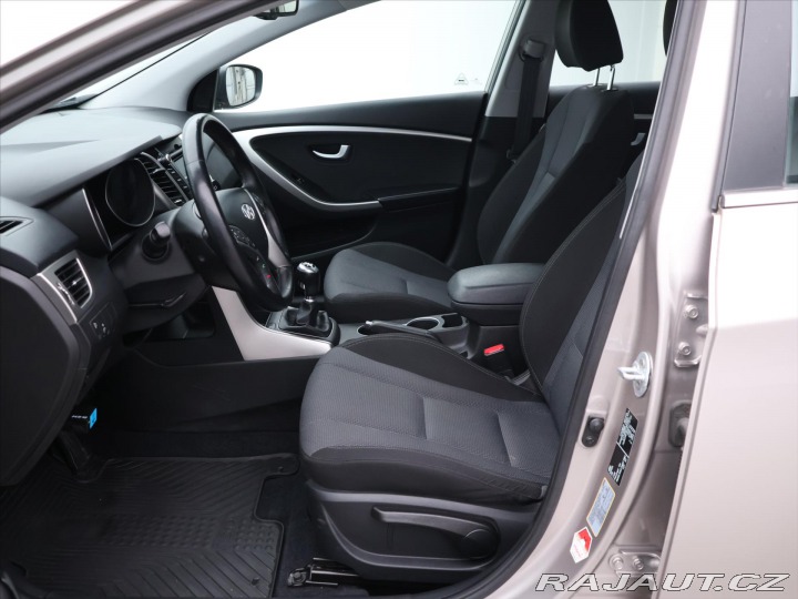 Hyundai i30 1,6 CVVT 88kW CZ 1.Maj 2016