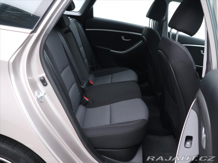Hyundai i30 1,6 CVVT 88kW CZ 1.Maj 2016