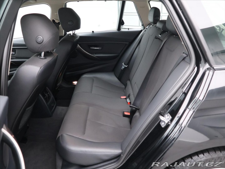 BMW 3 2,0 318d xDrive Xenon Nav 2014
