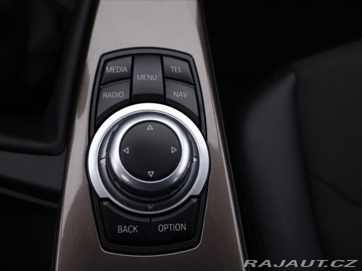 BMW 3 2,0 318d xDrive Xenon Nav 2014