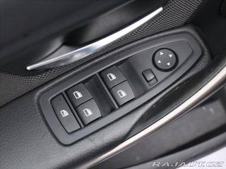 BMW 3 2,0 318d xDrive Xenon Nav 2014
