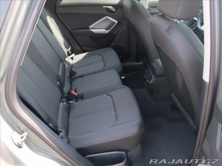 Audi Q3 2,0 TDI S-Line ČR 1.maj Z 2023