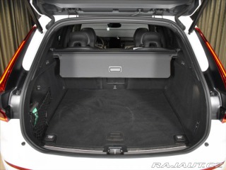 Volvo XC60 2,0 T8 AWD Ultra B&W, 2025