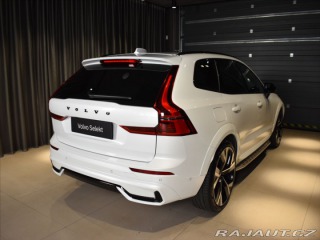 Volvo XC60 2,0 T8 AWD Ultra B&W, 2025