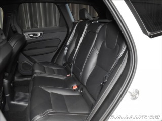 Volvo XC60 2,0 T8 AWD Ultra B&W, 2025