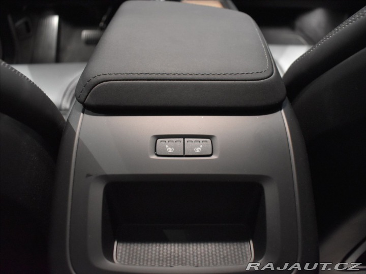 Volvo XC60 2,0 T8 AWD Ultra B&W, 2025
