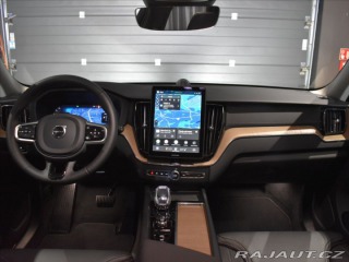 Volvo XC60 2,0 T8 AWD Ultra B&W, 2025