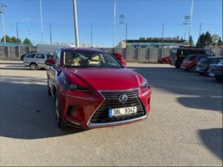 Lexus  NX 300h 2,5   NX