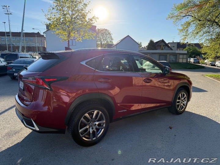 Lexus Ostatní modely NX 300h 2,5   NX 2018