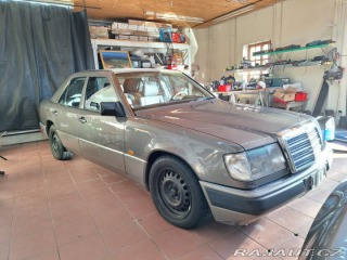 Mercedes-Benz Ostatní modely 2,0   W124 1990