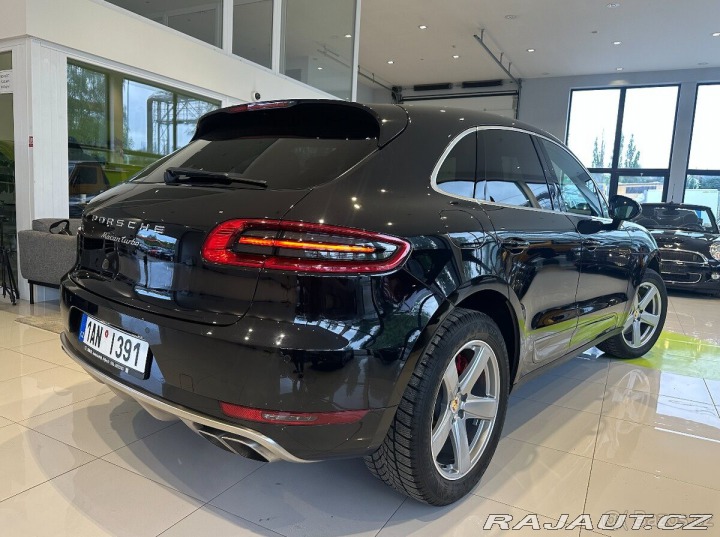 Porsche Macan 3,6   Ojeté, 4/2014 1800