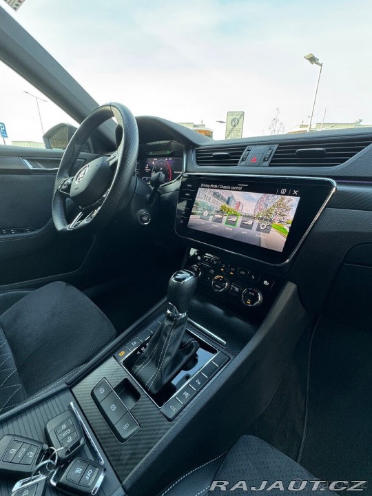 Škoda Superb 2,0 10/2022 diesel 2022