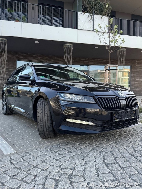 Škoda Superb 2,0 10/2022 diesel 2022