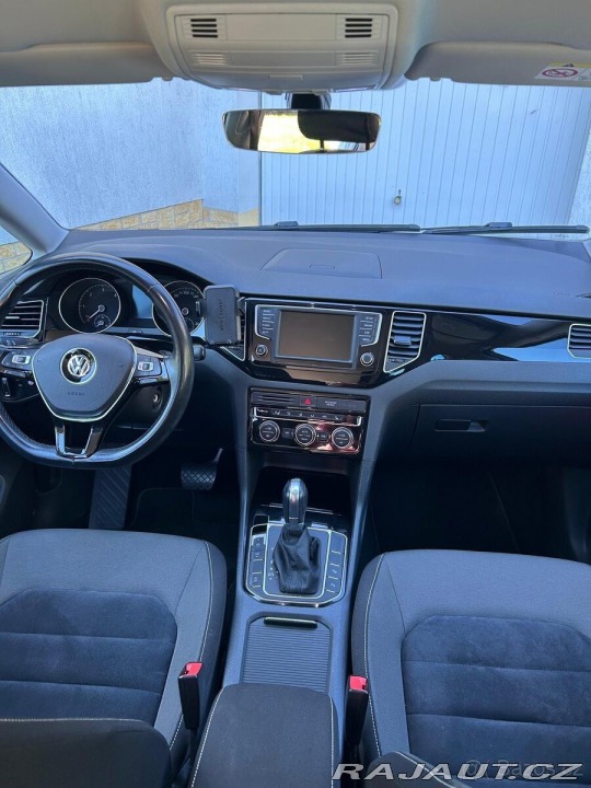 Volkswagen Golf Sportsvan 1,6   TDI Highline | 1. m 1800