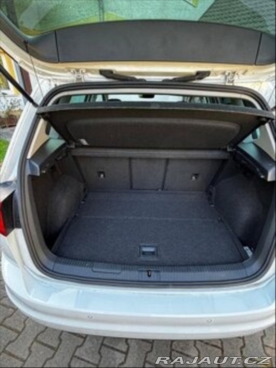 Volkswagen Golf Sportsvan 1,6   TDI Highline | 1. m 1800