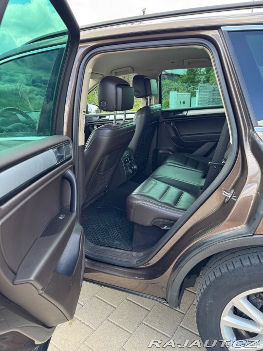 Volkswagen Touareg 3,0   180kw 1800