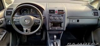 Volkswagen Touran 2,0   LIFE TDI DSG 7/2013 2013
