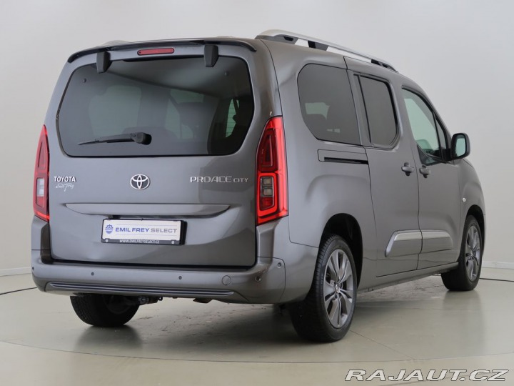 Toyota ProAce City Verso 1.2,AT,L2,7Míst,FamilyCom 2021