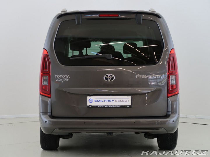 Toyota ProAce City Verso 1.2,AT,L2,7Míst,FamilyCom 2021