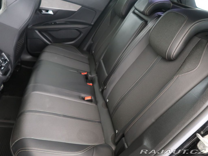 Peugeot 3008 1.2PureTech,96kW,Automat, 2023