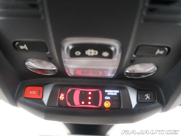 Peugeot 3008 1.2PureTech,96kW,Automat, 2023