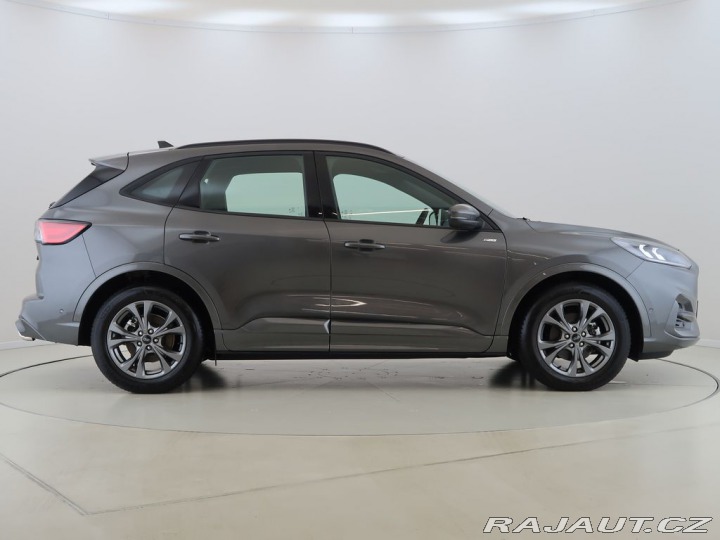 Ford Kuga 1.5EcoBoost,110KW,ST-LINE 2023