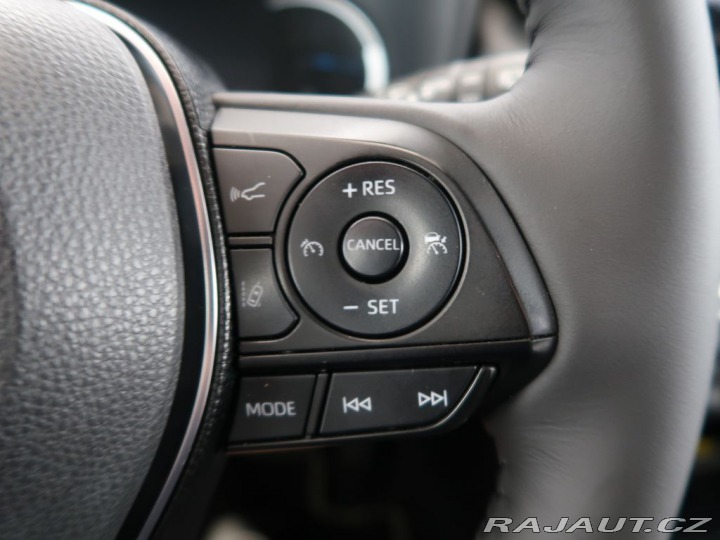 Toyota RAV4 2.5Hybrid,CZ,1Maj,Selecti 2019