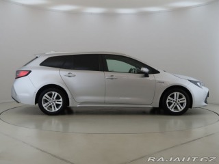 Toyota Corolla 1.8Hybrid,CZ,1Maj,Comfort 2021