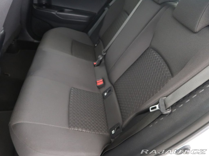 Toyota C-HR 1.8Hybrid,1Maj,ComfortBus 2022