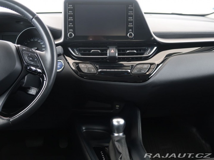 Toyota C-HR 1.8Hybrid,1Maj,ComfortBus 2022