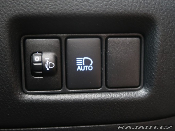 Toyota C-HR 1.8Hybrid,1Maj,ComfortBus 2022