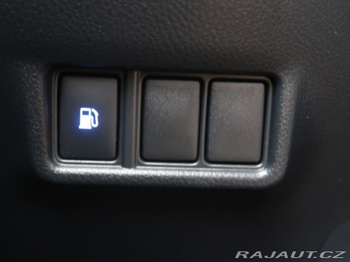 Toyota C-HR 1.8Hybrid,1Maj,ComfortBus 2022