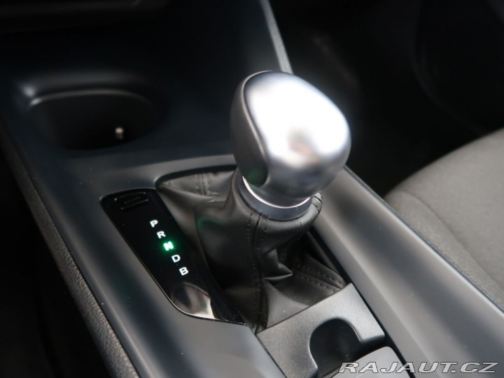 Toyota C-HR 1.8Hybrid,1Maj,ComfortBus 2022