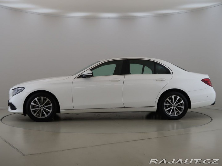 Mercedes-Benz E E220d,4MATIC,143KW,1Maj,A 2018
