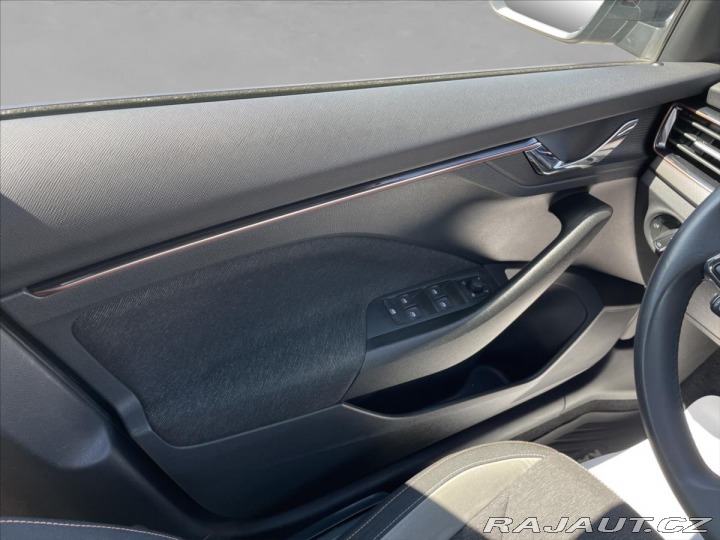 Škoda Kamiq 1,0 TSi DSG Style*LED*Kam 2021