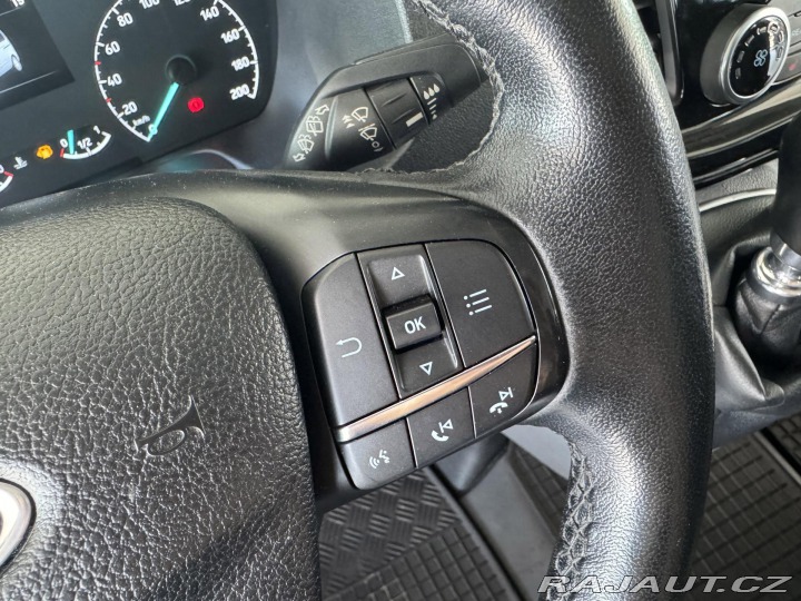Ford Tourneo Custom 2,0TDCi L2*Kamera*Tažné*9 2019