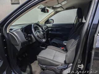 Mitsubishi Outlander 2.0 Mivec Diamant 2WD Kam 2021