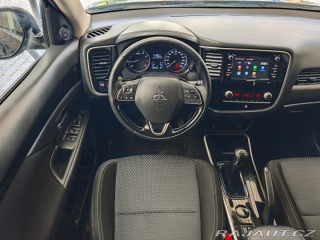 Mitsubishi Outlander 2.0 Mivec Diamant 2WD Kam 2021
