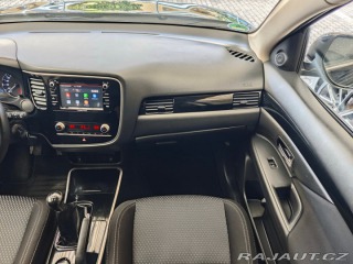 Mitsubishi Outlander 2.0 Mivec Diamant 2WD Kam 2021