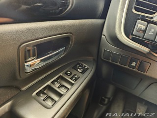 Mitsubishi Outlander 2.0 Mivec Diamant 2WD Kam 2021
