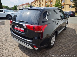Mitsubishi Outlander 2.0 Mivec Diamant 2WD Kam 2021