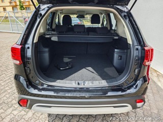 Mitsubishi Outlander 2.0 Mivec Diamant 2WD Kam 2021