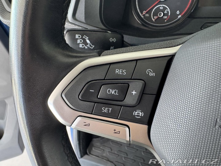 Volkswagen Caravelle 2,0TDI DSG*LONG*REZERVACE 2023