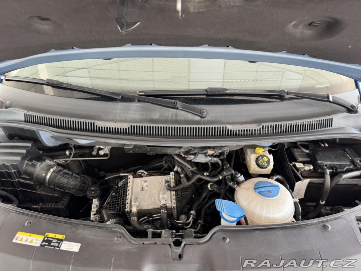 Volkswagen Caravelle 2,0TDI DSG*LONG*REZERVACE 2023